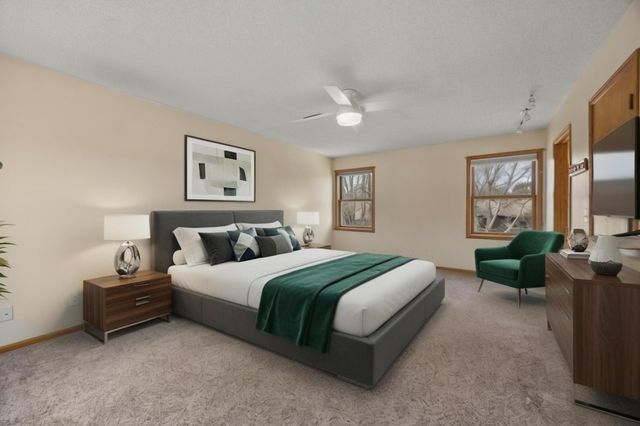 5335 Barry Lane, White Bear Lake, MN 55110