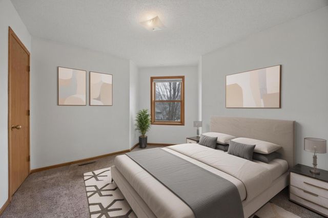 5335 Barry Lane, White Bear Lake, MN 55110