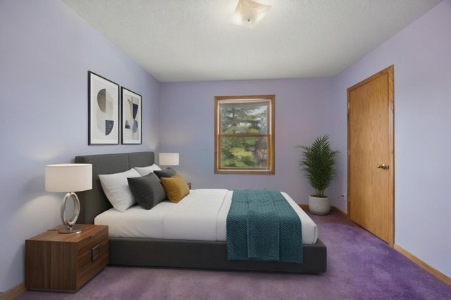 5335 Barry Lane, White Bear Lake, MN 55110