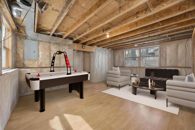 5335 Barry Lane, White Bear Lake, MN 55110