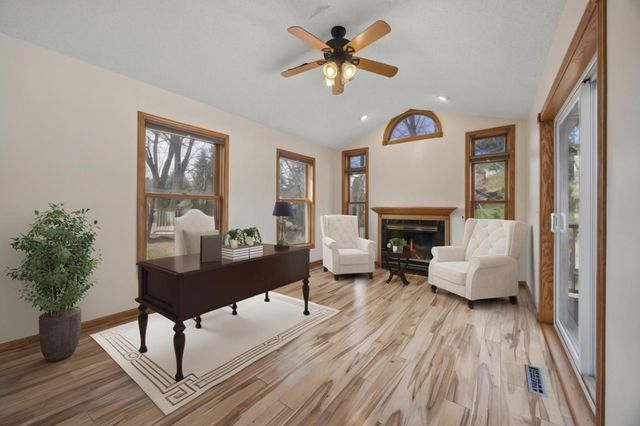 5335 Barry Lane, White Bear Lake, MN 55110