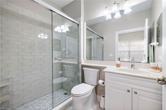 9520 Cypress Hammock CIR # 102, Estero, FL 34135