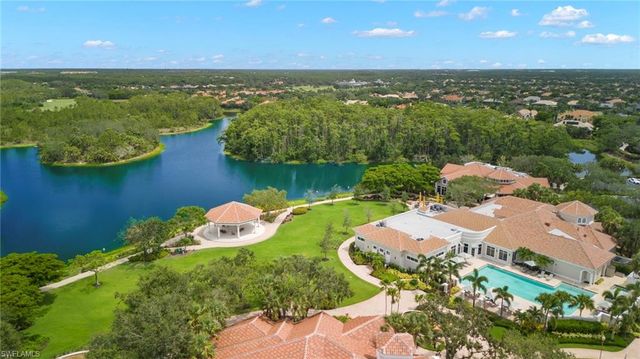 9520 Cypress Hammock CIR # 102, Estero, FL 34135