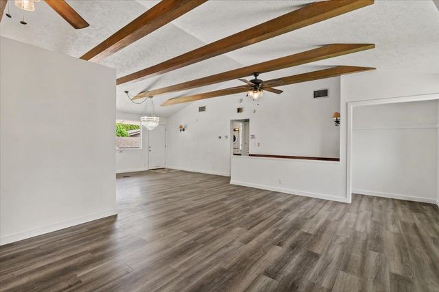 15621 E Saltese Rd, Spokane Valley, WA 99037