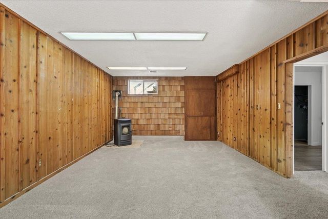 15621 E Saltese Rd, Spokane Valley, WA 99037