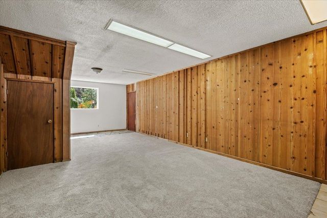 15621 E Saltese Rd, Spokane Valley, WA 99037