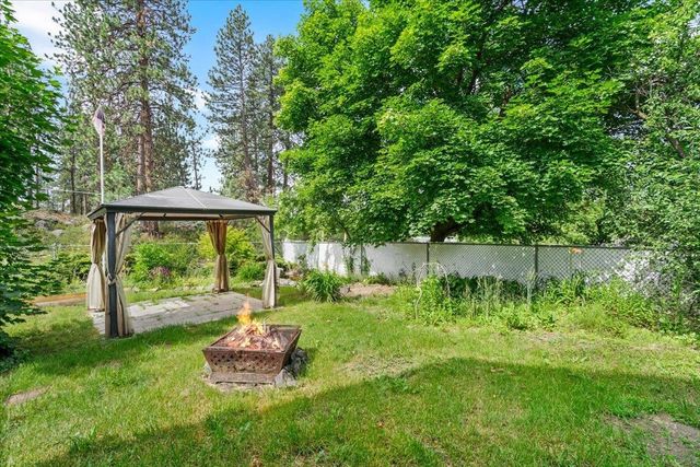 15621 E Saltese Rd, Spokane Valley, WA 99037