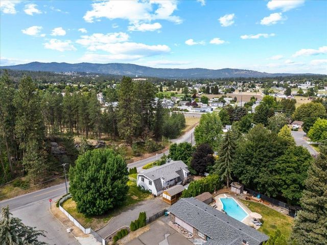 15621 E Saltese Rd, Spokane Valley, WA 99037