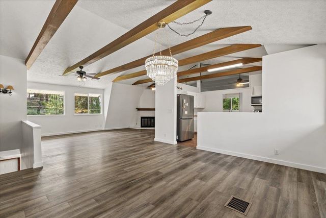 15621 E Saltese Rd, Spokane Valley, WA 99037