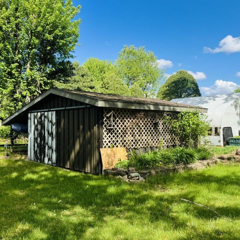 17645 Igloo ROAD, Sparta, WI 54656