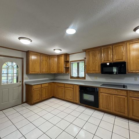 17645 Igloo ROAD, Sparta, WI 54656