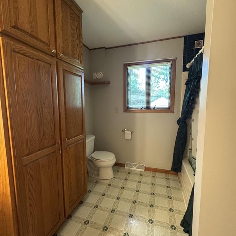 17645 Igloo ROAD, Sparta, WI 54656