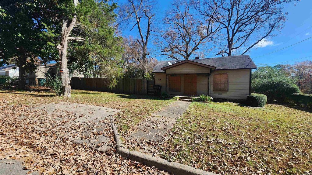 3223 Walker Street, Little Rock, AR 72204