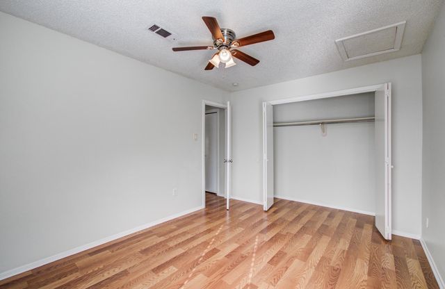 11307 Birdwing Lane, Houston, TX 77067