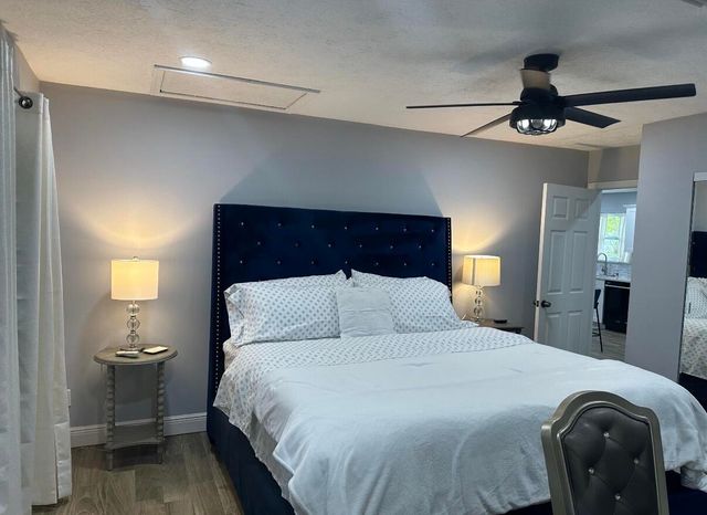1392 Riverside Circle 1392, Wellington, FL 33414