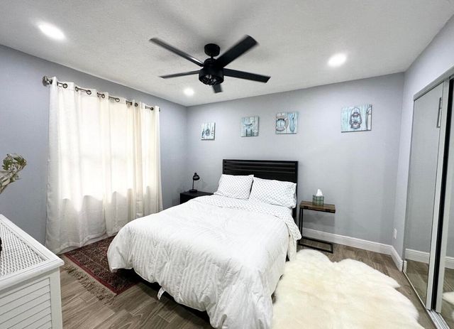 1392 Riverside Circle 1392, Wellington, FL 33414