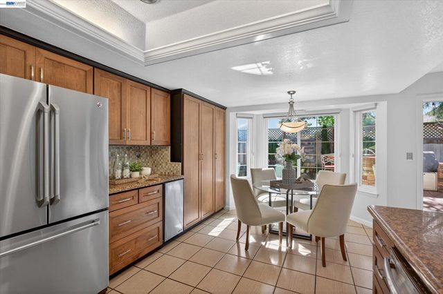 35587 Reymouth Dr, Newark, CA 94560