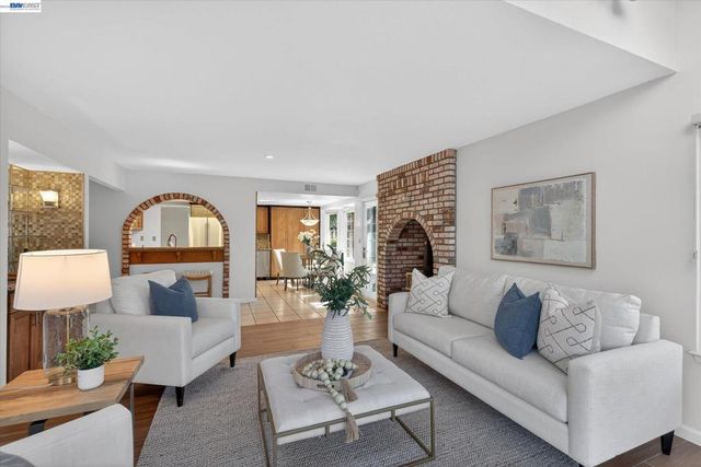 35587 Reymouth Dr, Newark, CA 94560