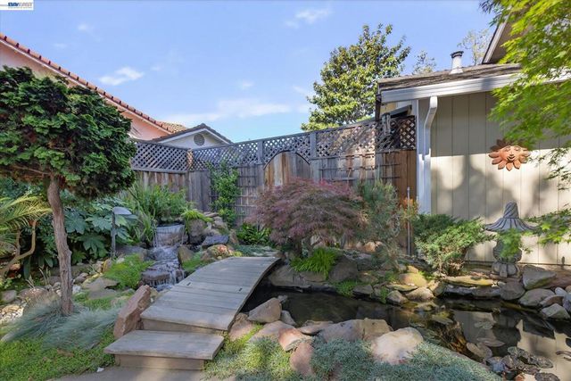 35587 Reymouth Dr, Newark, CA 94560