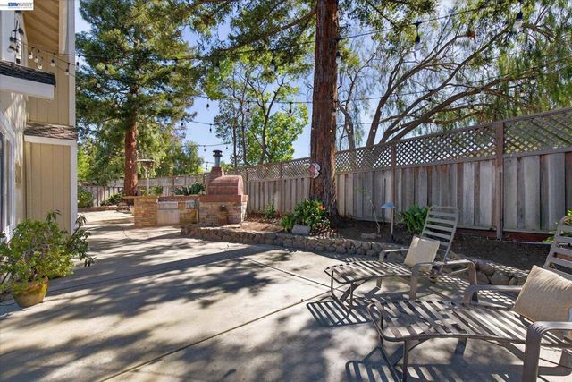 35587 Reymouth Dr, Newark, CA 94560