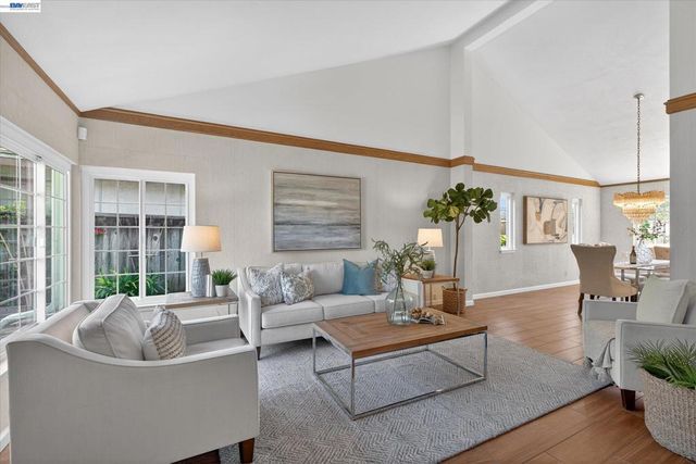 35587 Reymouth Dr, Newark, CA 94560