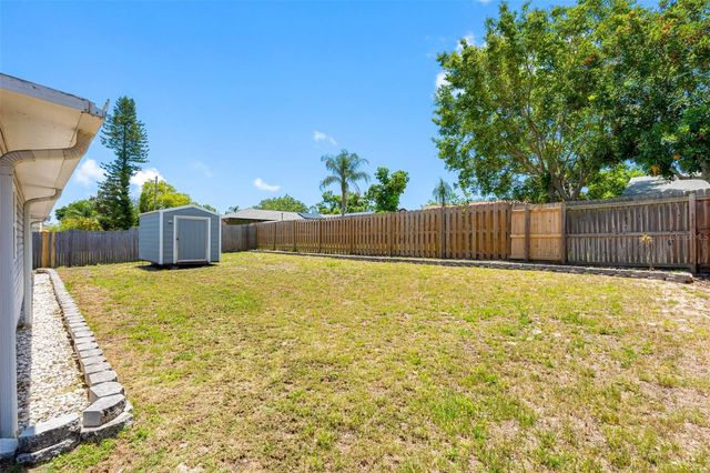 2334 KNOLL AVENUE S, Palm Harbor, FL 34683