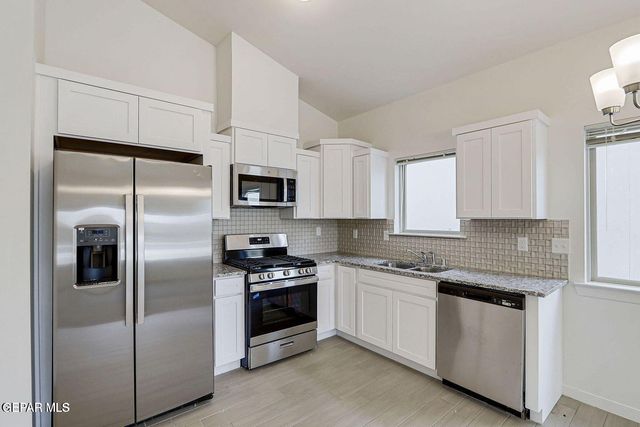 14385 BILL LAZOR Parkway, El Paso, TX 79928