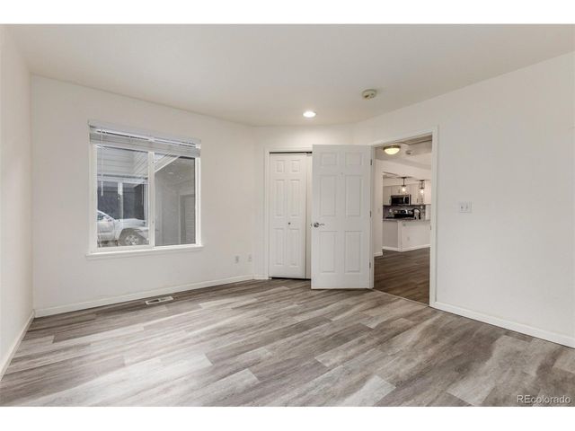 1958 S Carr St, Lakewood, CO 80227