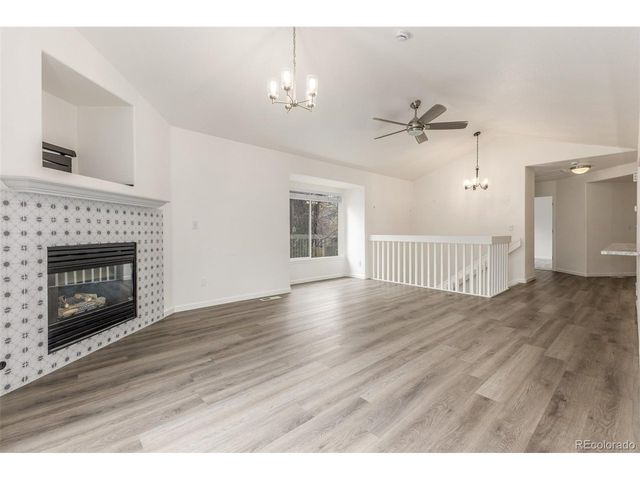 1958 S Carr St, Lakewood, CO 80227