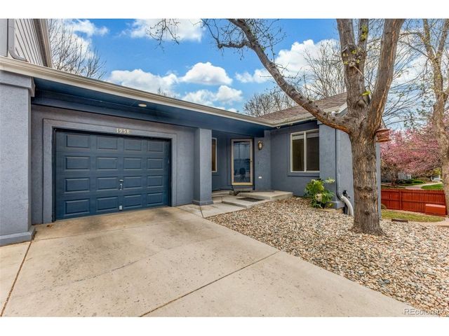 1958 S Carr St, Lakewood, CO 80227