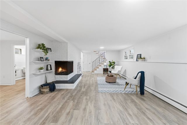 38 Juniper Lane, Holden, MA 01520