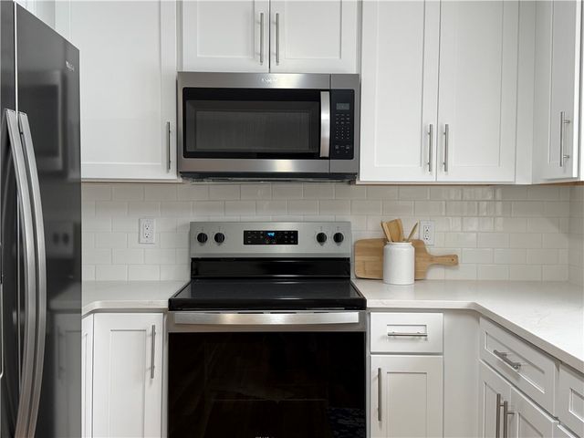 38 Juniper Lane, Holden, MA 01520