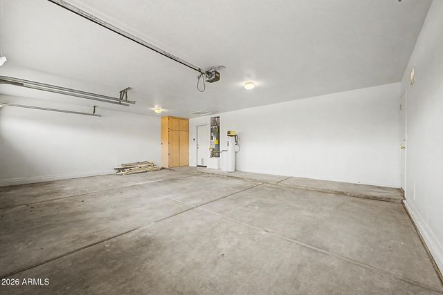 8340 W STELLA Way, Glendale, AZ 85305