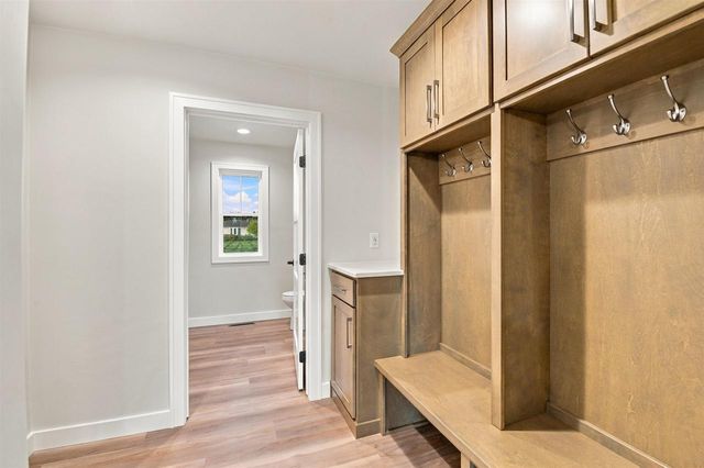 2782 STELOR DRIVE, Green Bay, WI 54311