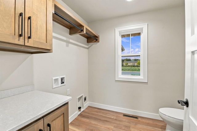 2782 STELOR DRIVE, Green Bay, WI 54311