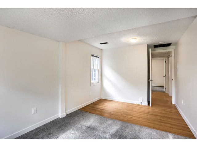 1041 Pratt St, Longmont, CO 80501
