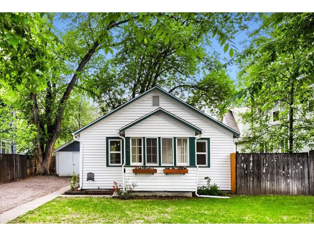 1041 Pratt St, Longmont, CO 80501