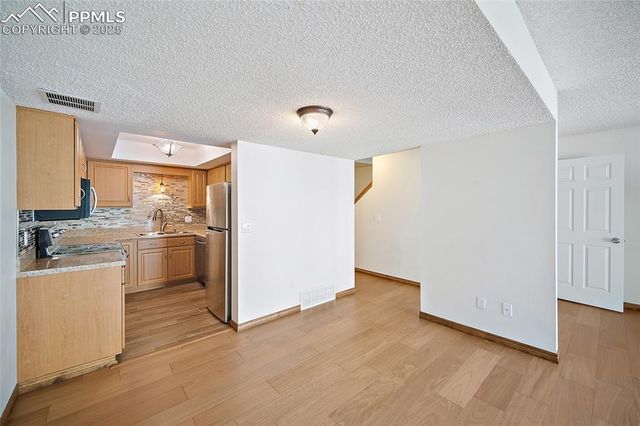 2520 Hamlet Lane A, Colorado Springs, CO 80918