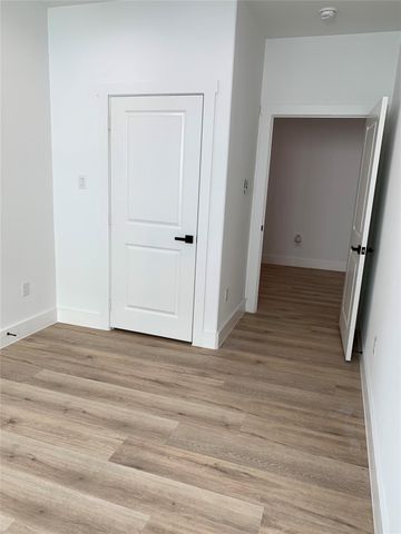 9026 Scott Street, Houston, TX 77051