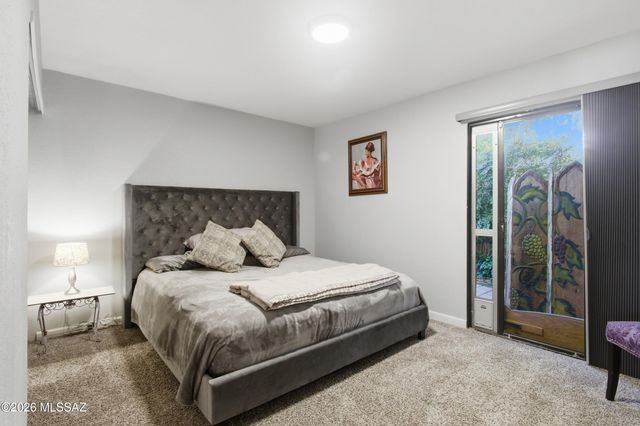 7105 E Chorro Ci Circle E, Tucson, AZ 85715