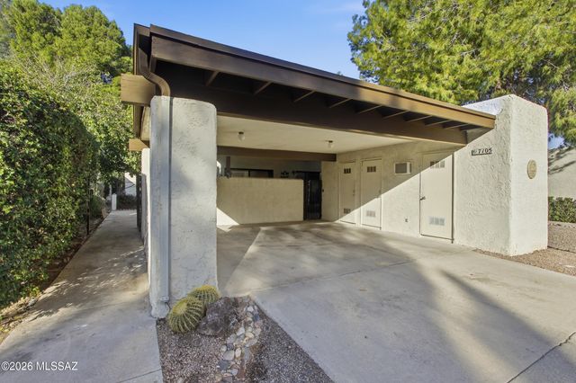 7105 E Chorro Ci Circle E, Tucson, AZ 85715