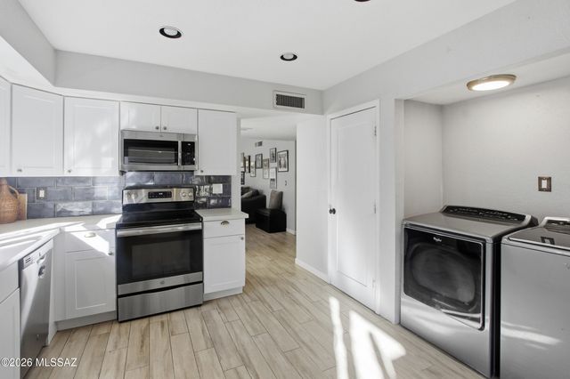 7105 E Chorro Ci Circle E, Tucson, AZ 85715