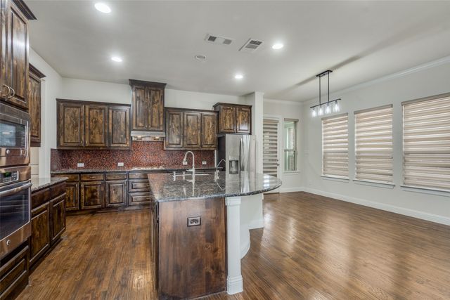 8763 Portola Drive, Frisco, TX 75035