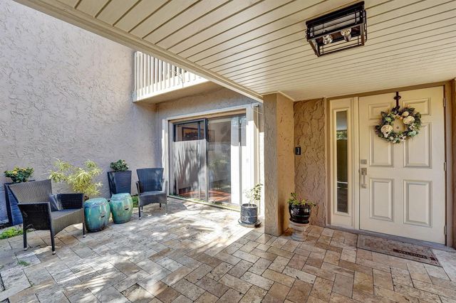 403 Dunwoody Lane 38, Hollywood, FL 33021