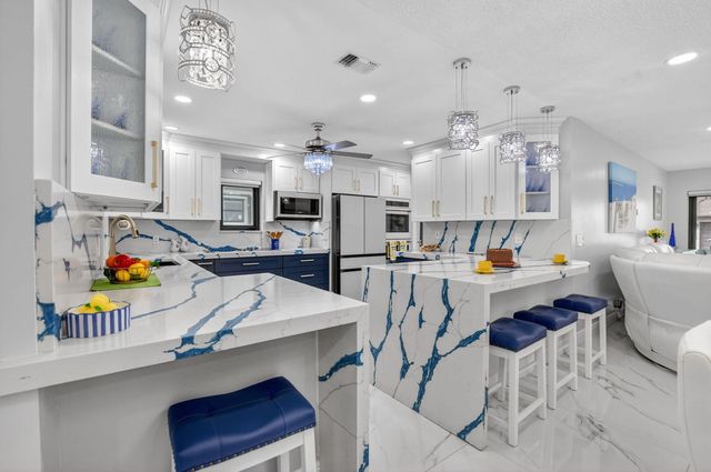 1686 SW 19th Avenue, Deerfield Beach, FL 33442