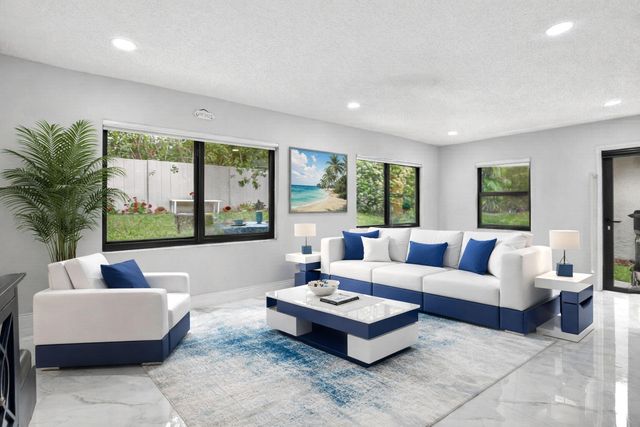 1686 SW 19th Avenue, Deerfield Beach, FL 33442