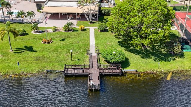 1686 SW 19th Avenue, Deerfield Beach, FL 33442