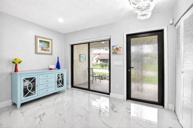 1686 SW 19th Avenue, Deerfield Beach, FL 33442