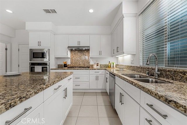 169 Carmine, Irvine, CA 92618