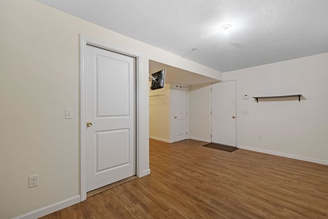 270 Shore Drive, Salem, NH 03079